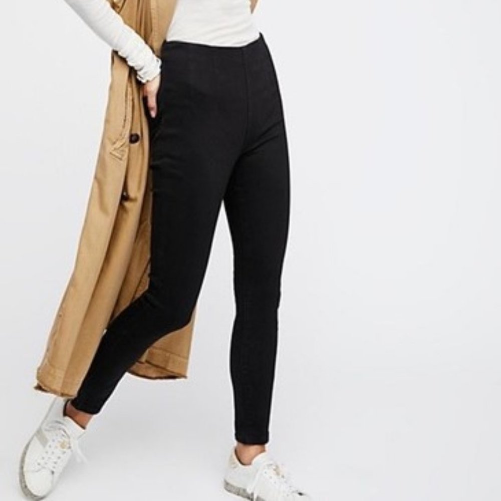 Free People Easy Goes It Black Pull On Jeans 27